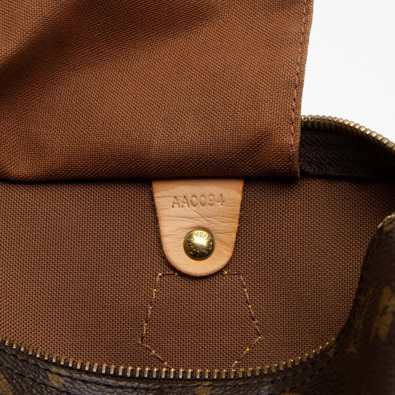 Louis Vuitton Vintage Monogram Canvas Speedy 30 Satchel (SHF-l6hnvV)