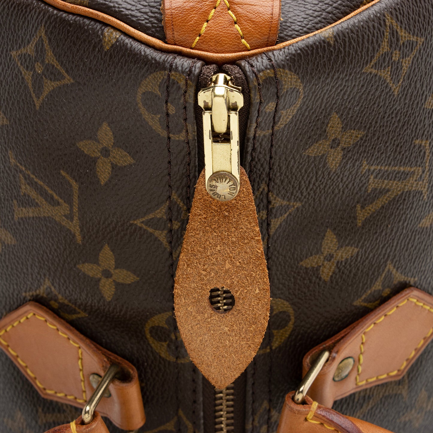 Louis Vuitton Vintage Monogram Canvas Speedy 35 Satchel (SHF-22734)