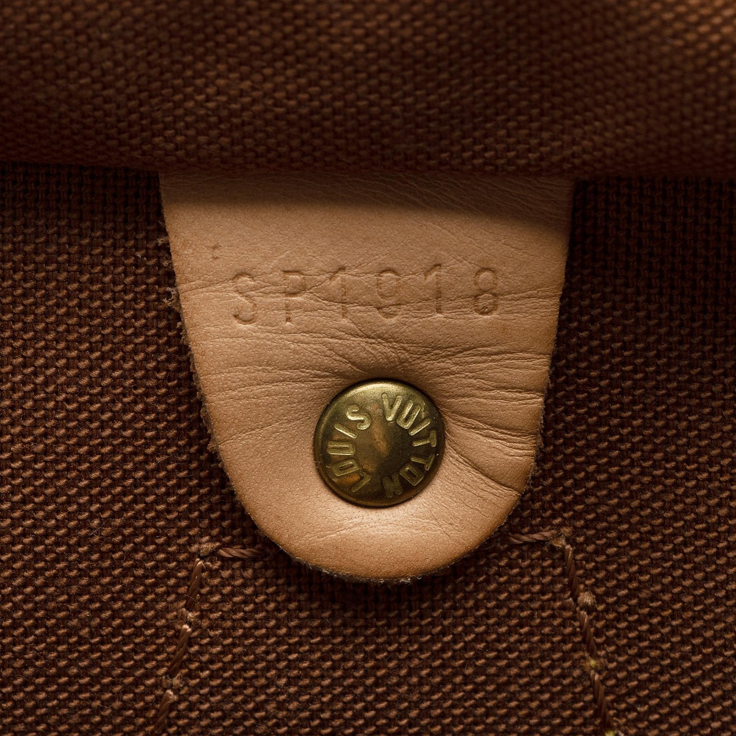 Louis Vuitton Vintage Monogram Canvas Speedy 35 Satchel (SHF-Ie8qGw)