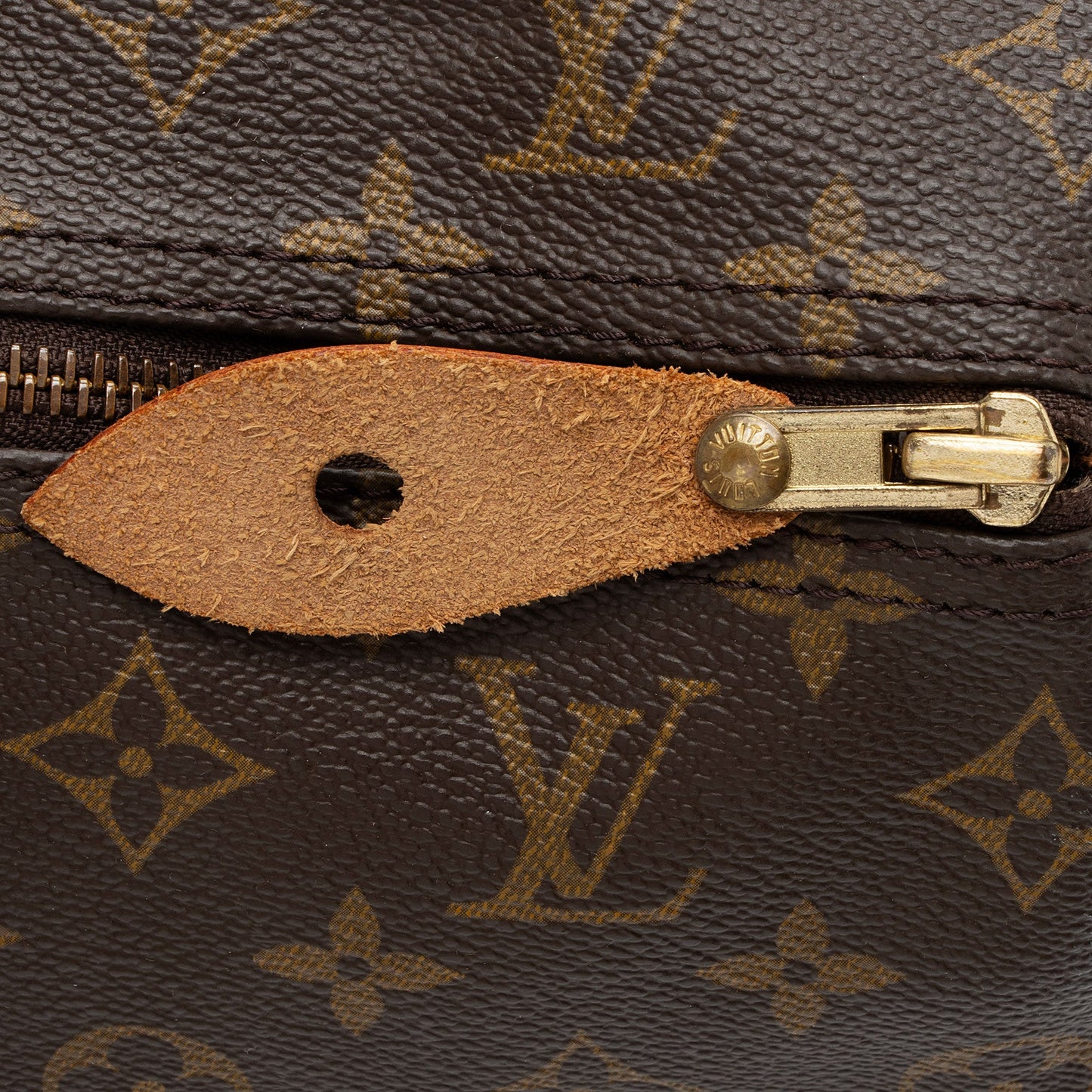 Louis Vuitton Vintage Monogram Canvas Speedy 40 Satchel (SHF-eH9l4O)