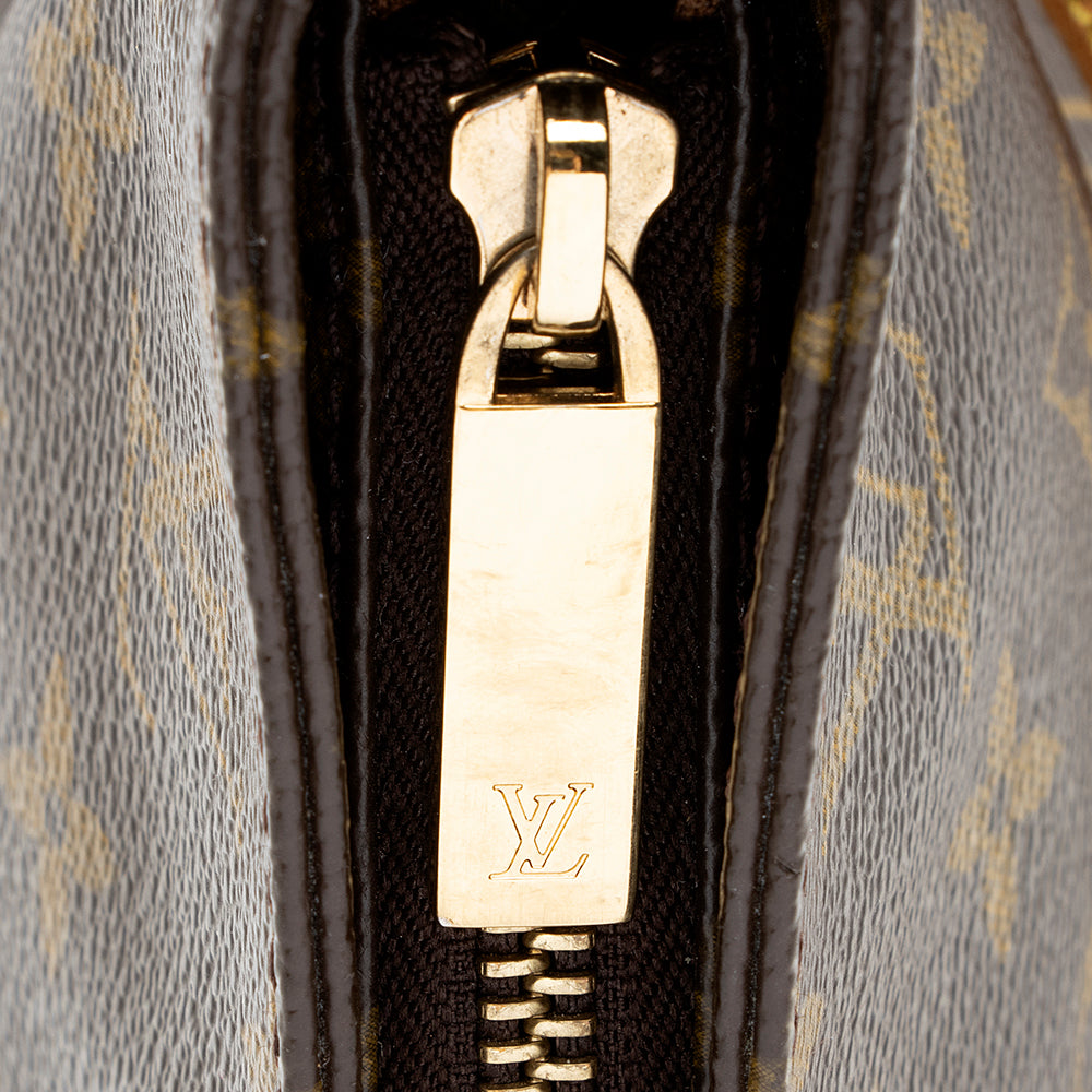 Louis Vuitton Vintage Monogram Canvas Trotteur Shoulder Bag (SHF-19383)