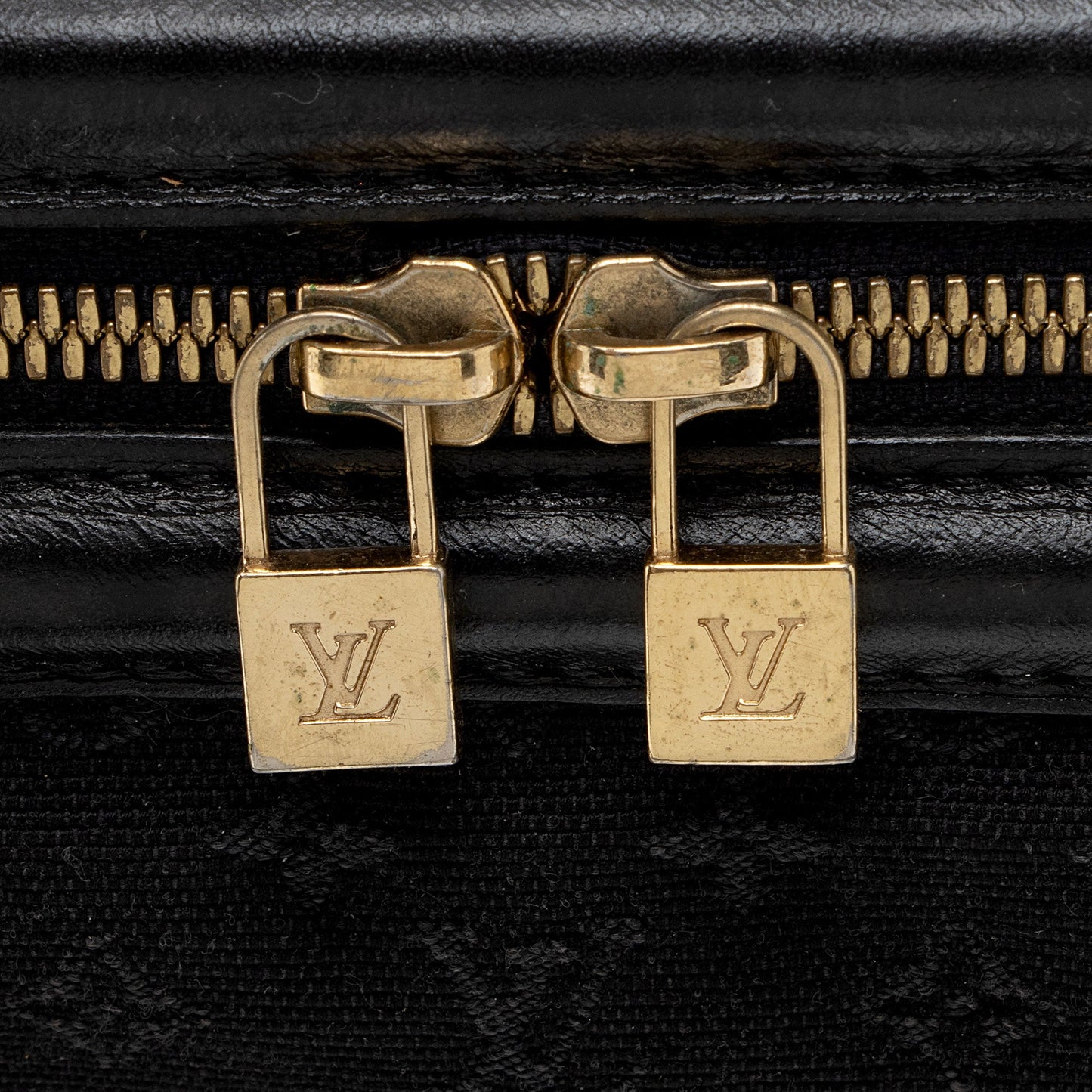 Louis Vuitton Vintage Monogram Mini Lin Josephine GM Satchel (SHF-beAFwh)