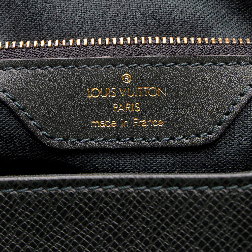 Louis Vuitton Vintage Taiga Leather Cassiar Backpack (SHF-18833)