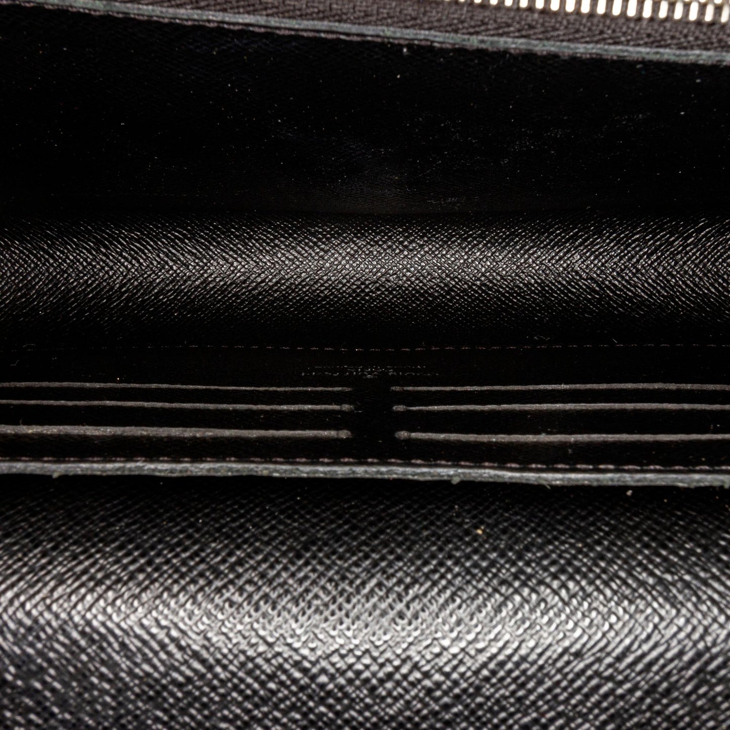 Louis Vuitton World Tour Epi Twist Chain Wallet (SHG-34469)