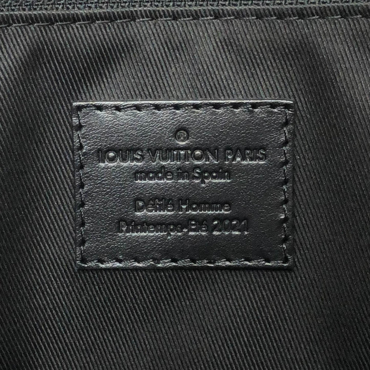 Louis Vuitton x Virgil Abloh Monogram Zoooom With Friends Sac Plat (SHG-Gnx5yd)