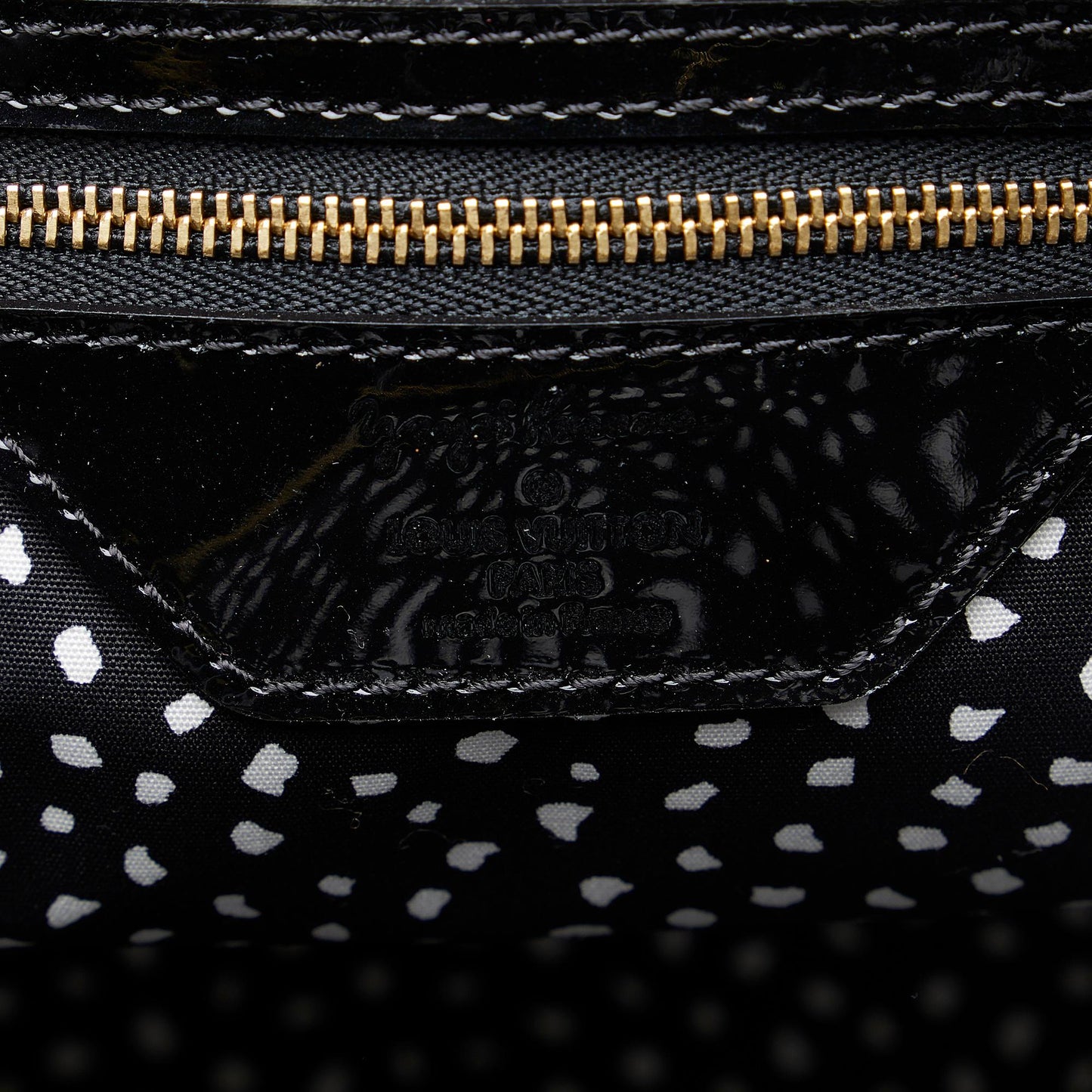 Louis Vuitton x Yayoi Kusama Monogram Infinity Dots Lockit MM (SHG-9BG6Xo)