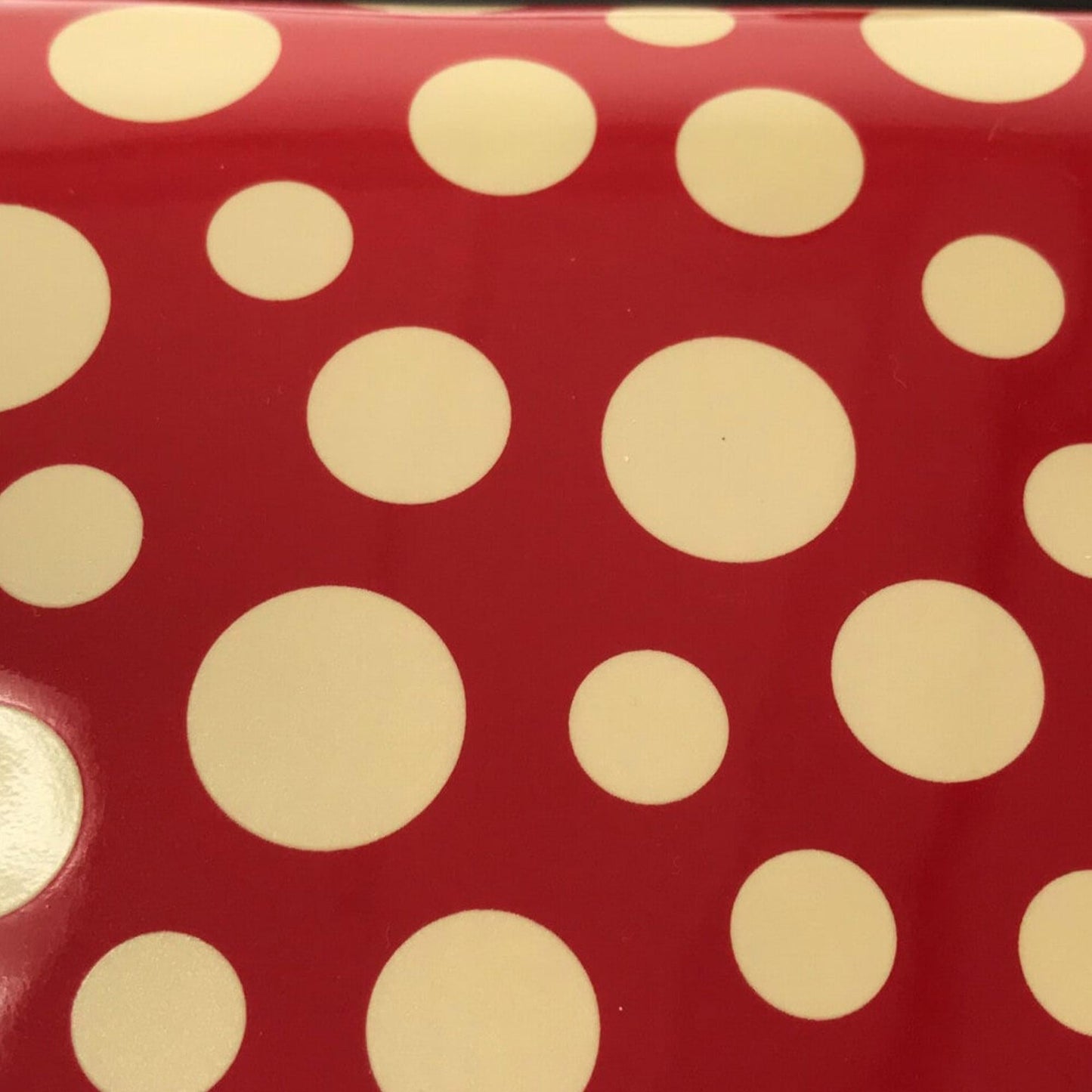 Louis Vuitton x Yayoi Kusama Monogram Infinity Dots Lockit Vertical MM (SHG-t3OX0e)