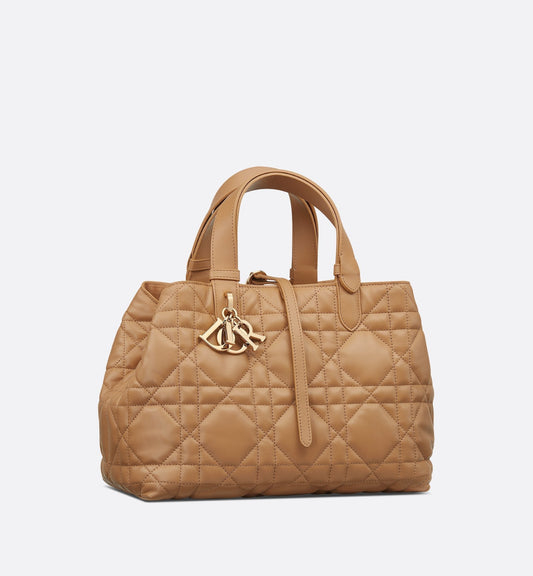 Medium Luxury Dior Toujours Bag Medium Tan Macrocannage Calfskin