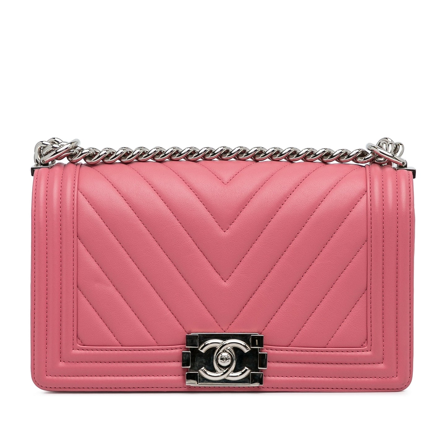 Luxury Chanel Boy Flap Medium Pink Chevron Lambskin Silver