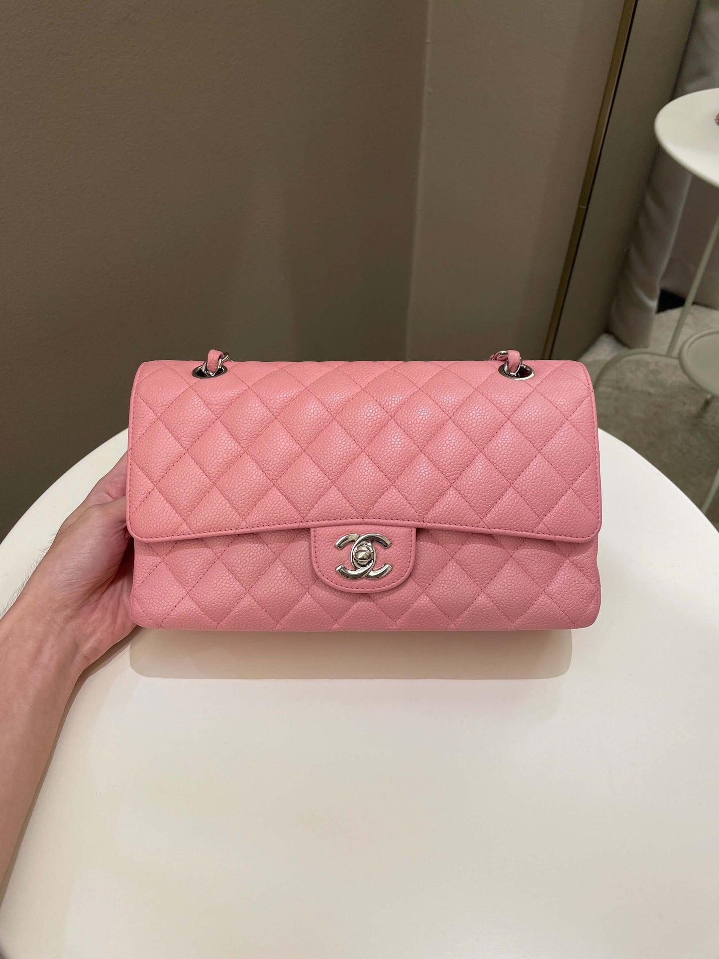 Luxury Chanel Classic Medium Double Flap Sakura Pink Caviar