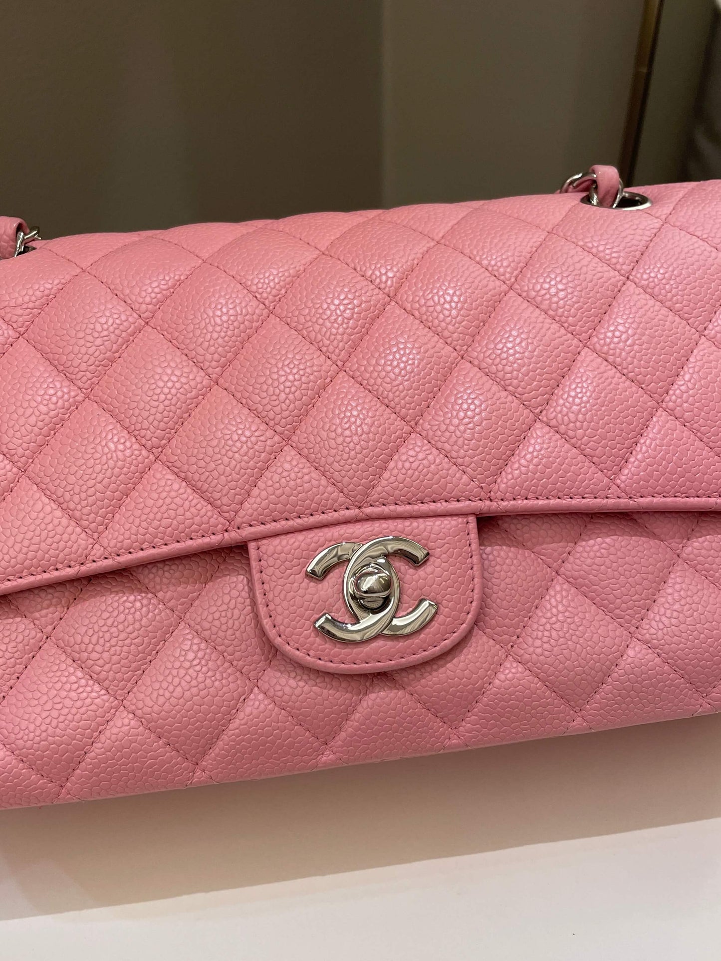 Luxury Chanel Classic Medium Double Flap Sakura Pink Caviar