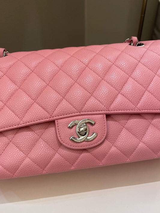 Luxury Chanel Classic Medium Double Flap Sakura Pink Caviar