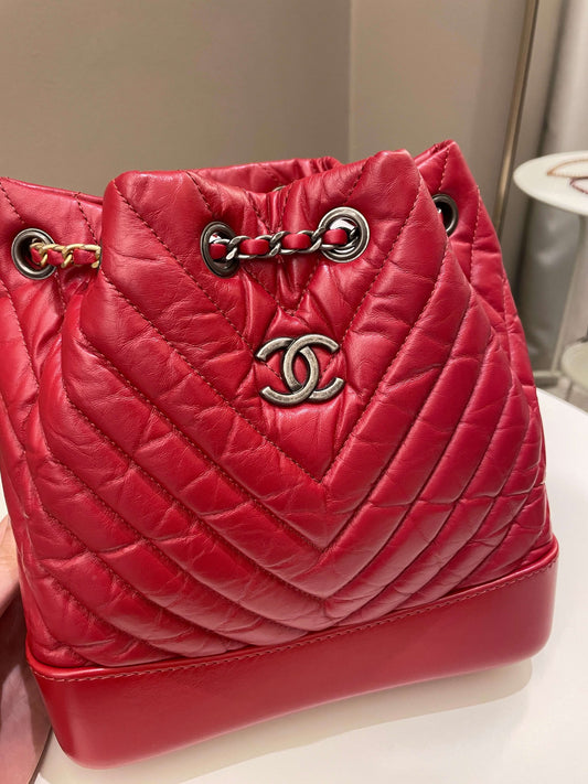 Luxury Chanel Chevron Gabrielle Backpack Red Aged Calfskin