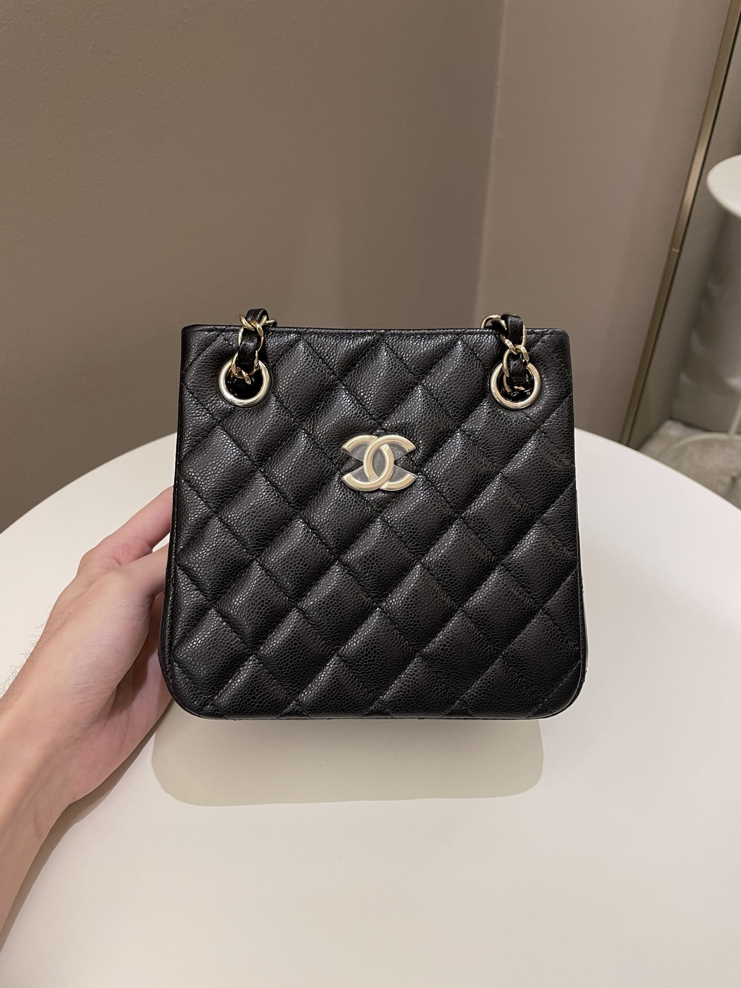 Luxury Chanel Quilted Cc Bucket Bag Black Caviar