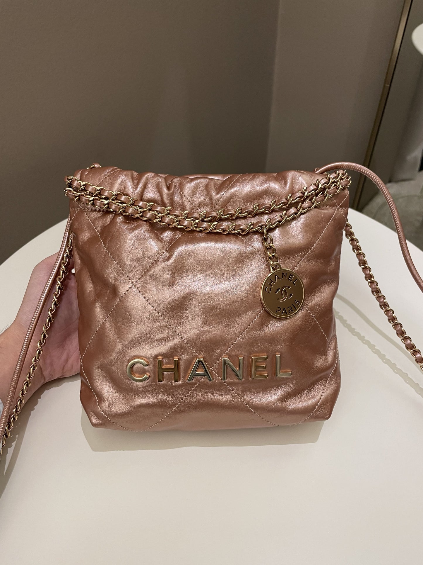 Luxury Chanel 23S Mini 22 Metallic Rose Gold Copper