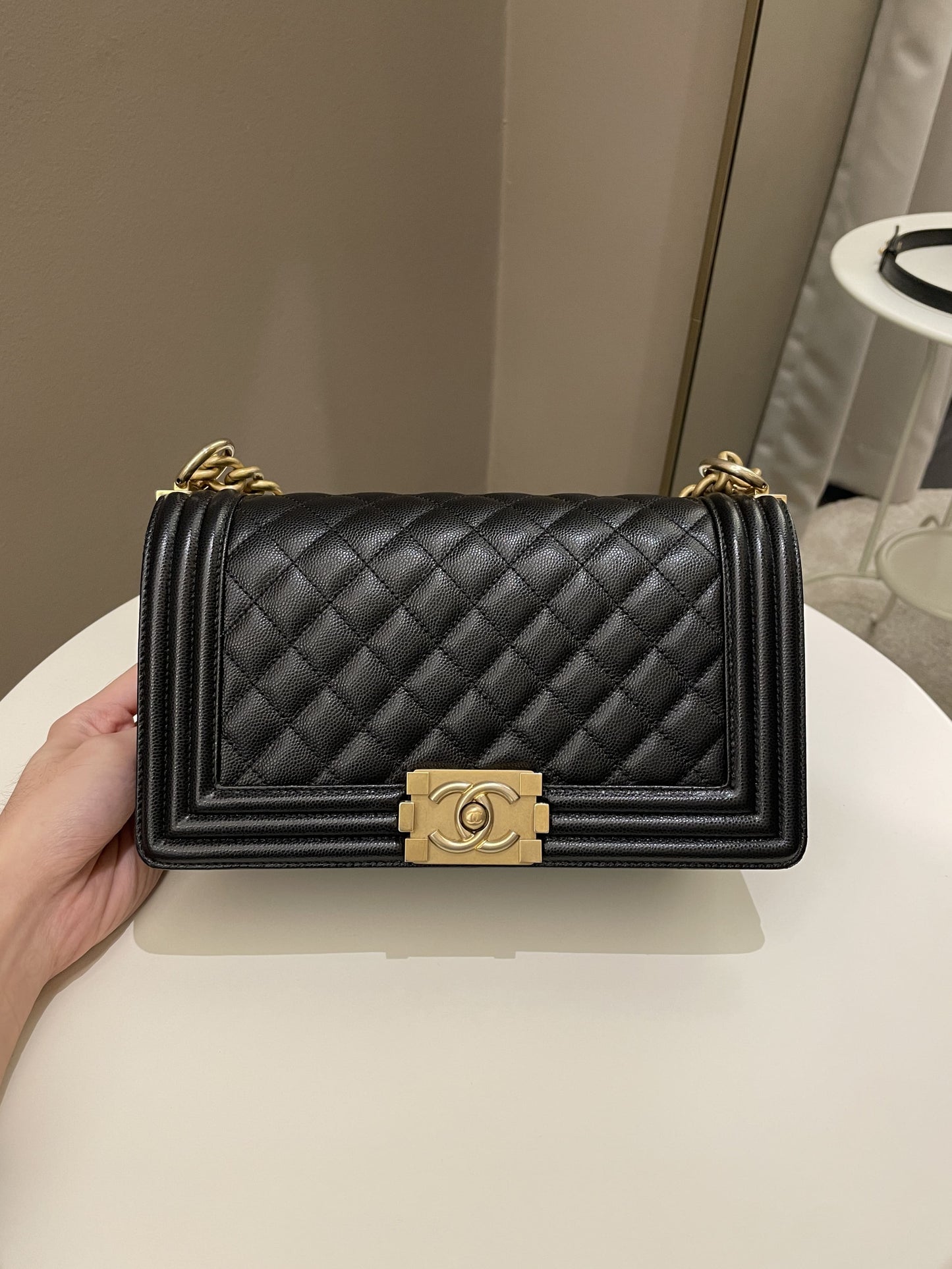 Luxury Chanel Quilted Boy Old Medium Black Rigid Caviar