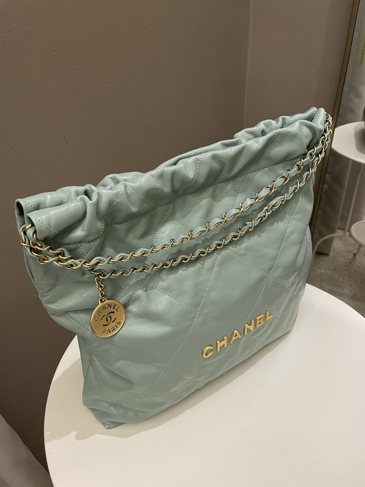 Luxury Chanel 22 Medium Tiffany Mint Calfskin