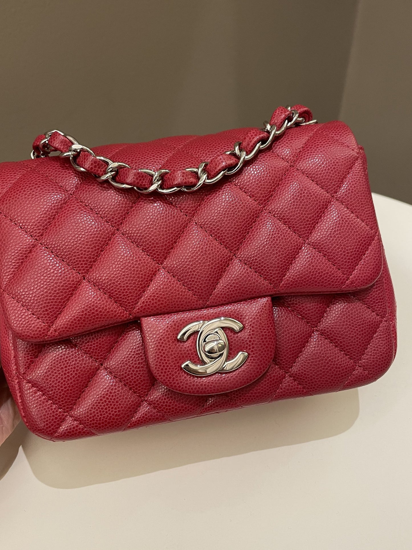 Luxury Chanel 18B Classic Quilted Mini Square Red Caviar