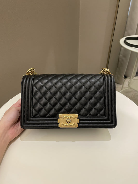 Luxury Chanel Quilted Boy Old Medium Black Caviar