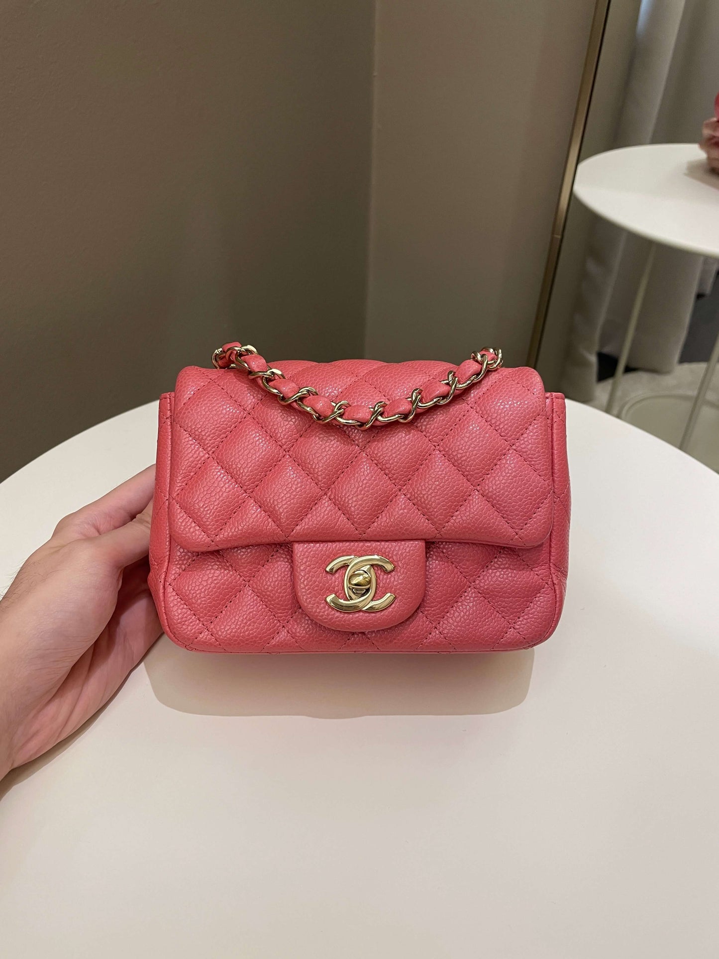 Luxury Chanel 18S Classic Quilted Mini Square Pearly Pink Caviar