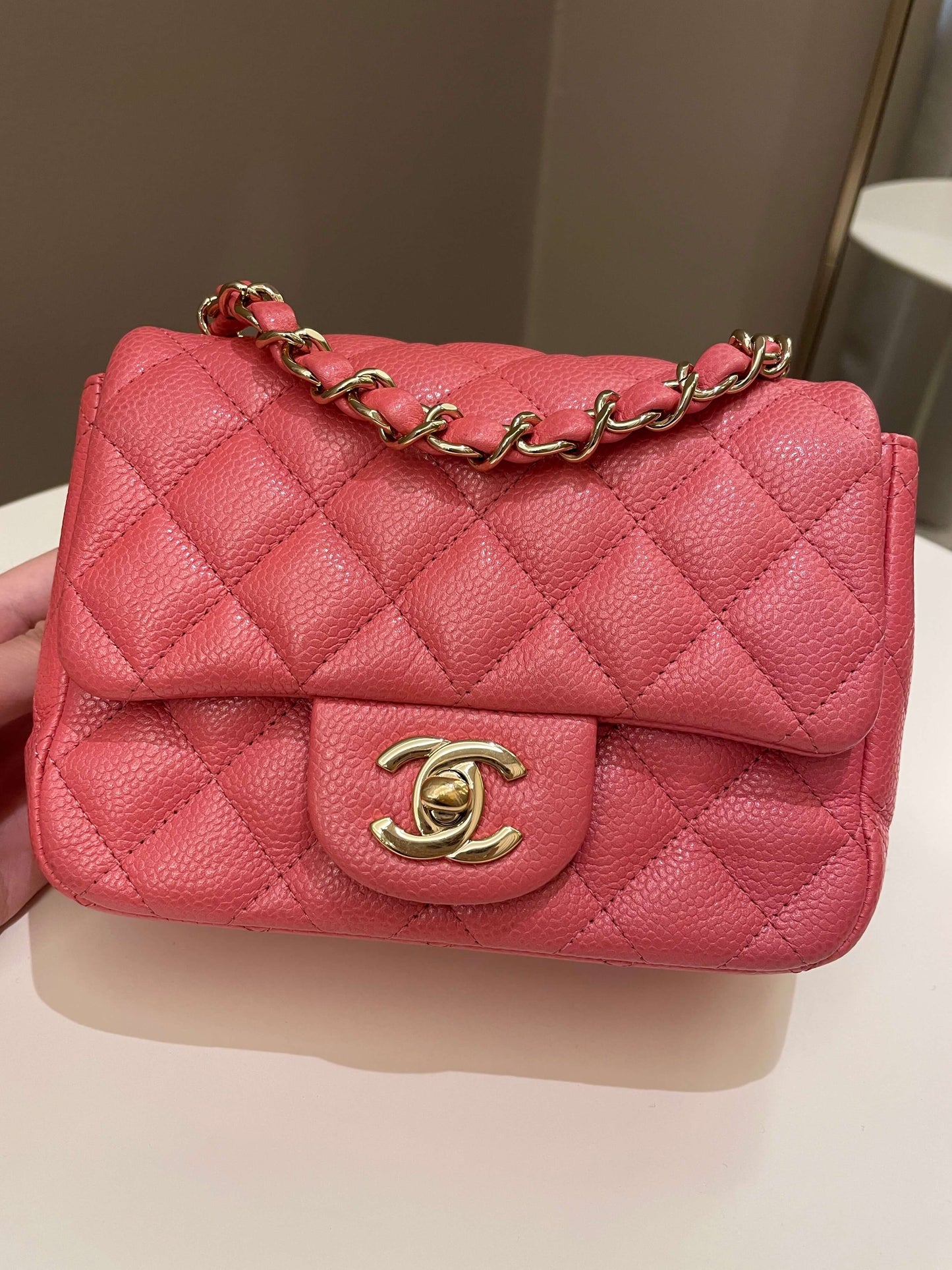 Luxury Chanel 18S Classic Quilted Mini Square Pearly Pink Caviar