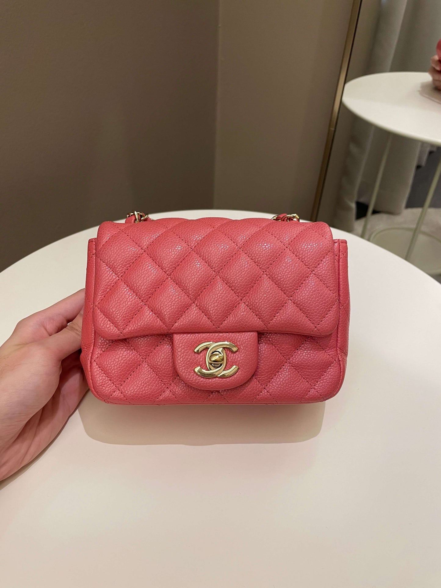 Luxury Chanel 18S Classic Quilted Mini Square Pearly Pink Caviar