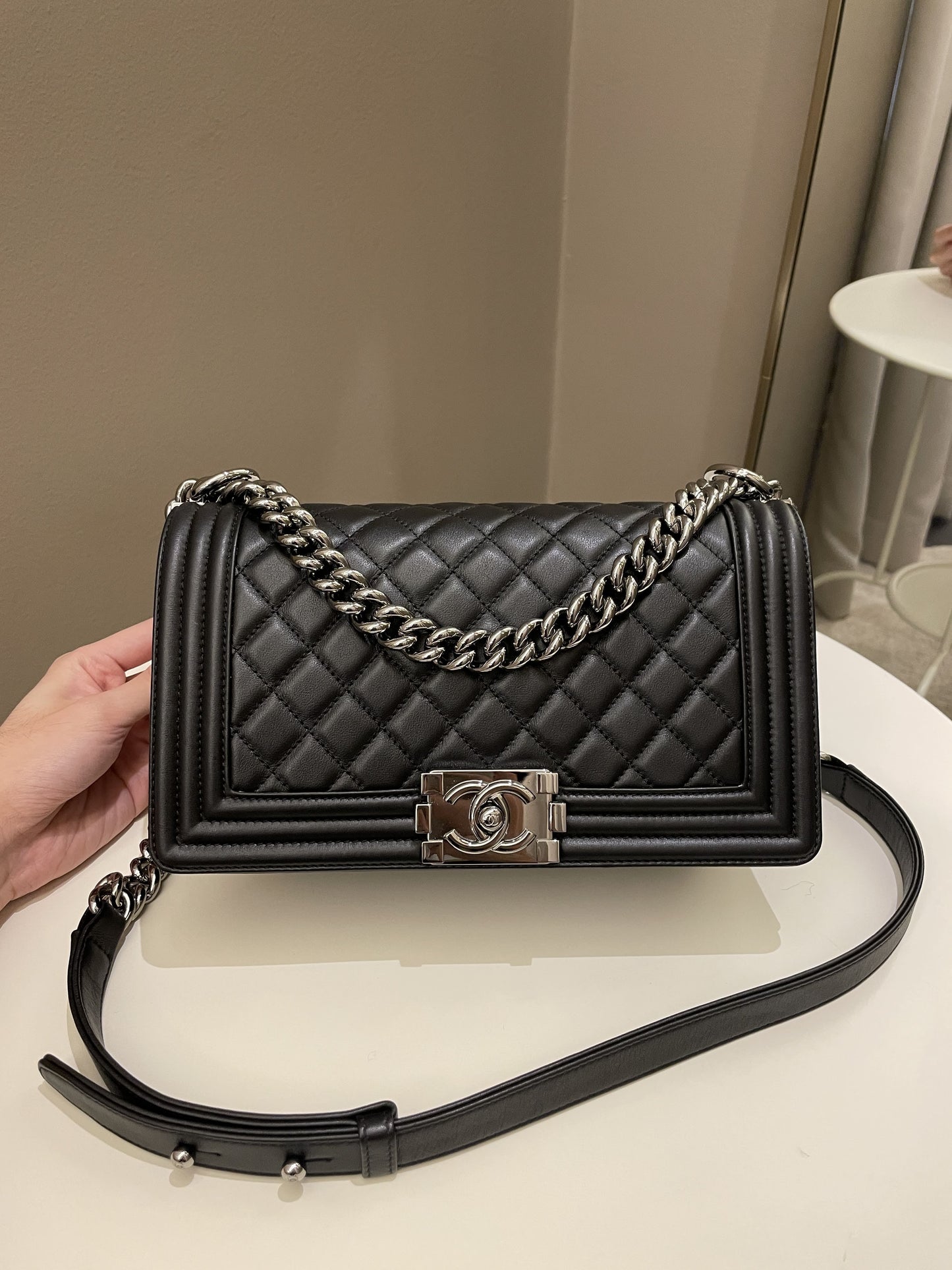 Luxury Chanel Quilted Boy Old Medium Black Calfskin