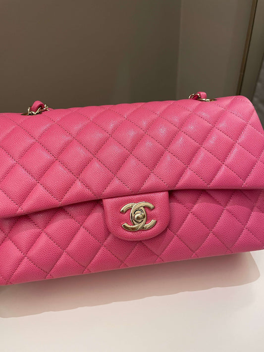 Luxury Chanel Classic Quilted Medium Double Flap Bubblegum Pink Caviar