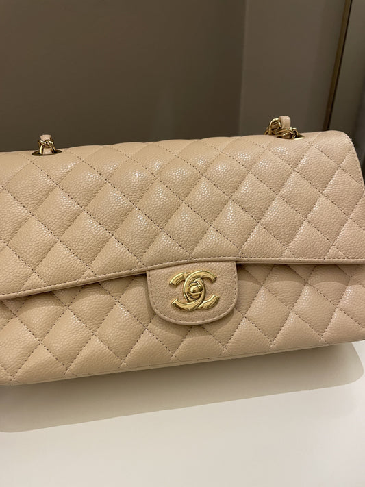 Luxury Chanel Classic Medium Double Flap Beige Clair Caviar