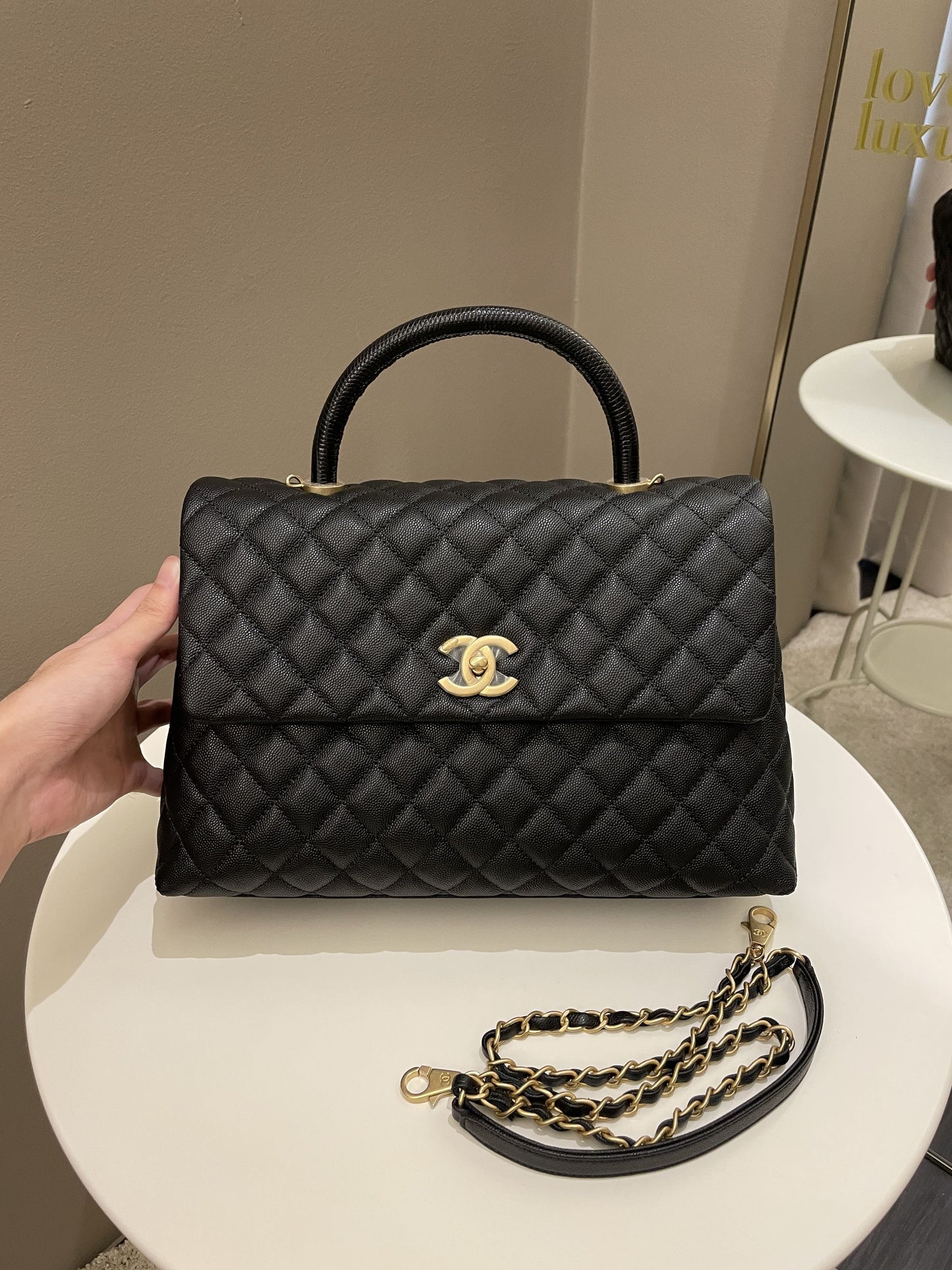 Luxury Chanel Classic Quilted Coco Lizard Handle Black Caviar