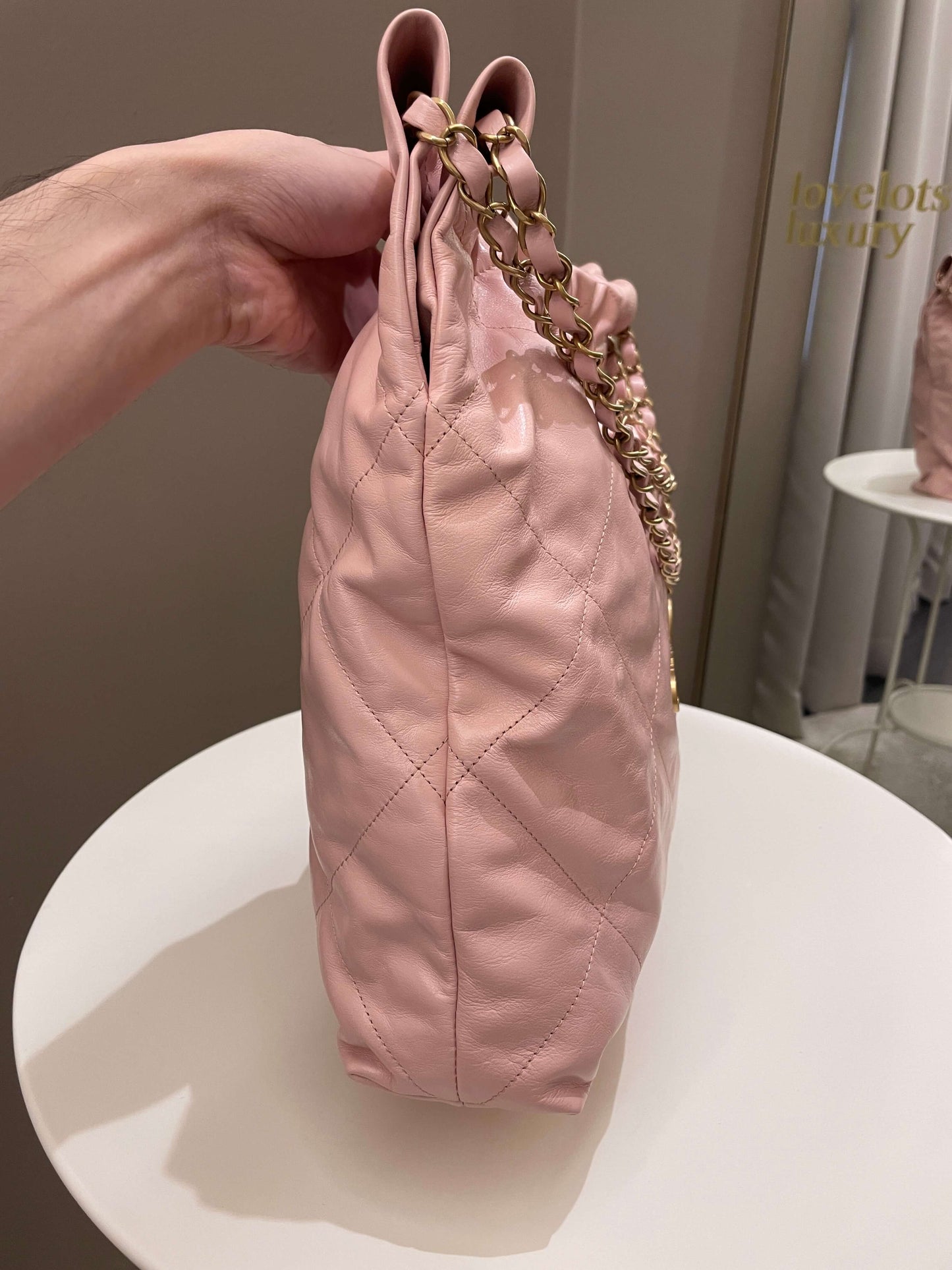 Luxury Chanel 22 Medium Nude Pink Calfskin