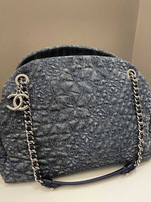 Luxury Chanel Camellia Mademoiselle Bag Blue Denim