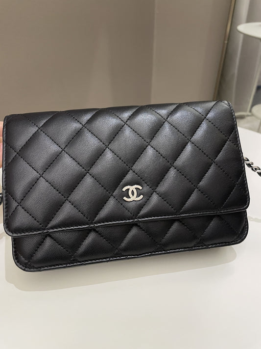 Luxury Chanel Classic Quilted Wallet on Chain Black Lambskin