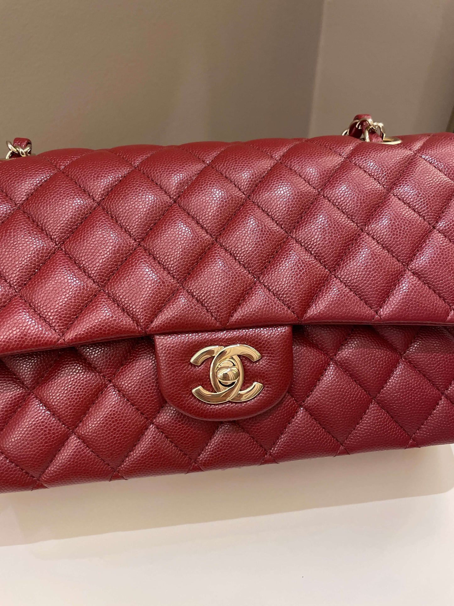Luxury Chanel 19B Classic Medium Double Flap Burgundy Wine Caviar