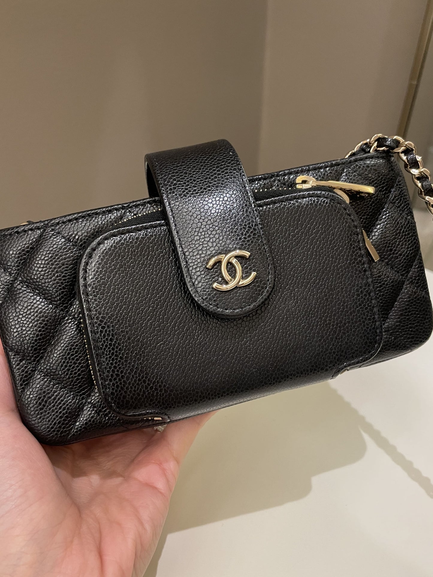 Luxury Chanel 22B Quilted Phone Holder With Chain Black Caviar
