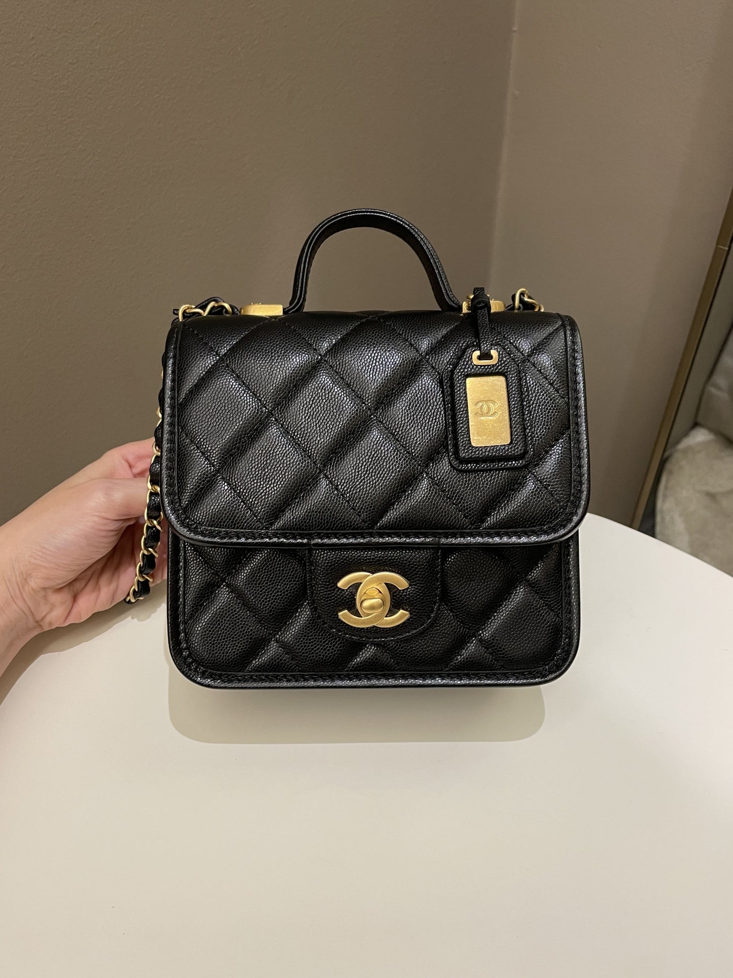 Luxury Chanel 22K Flap with Top Handle Black Caviar