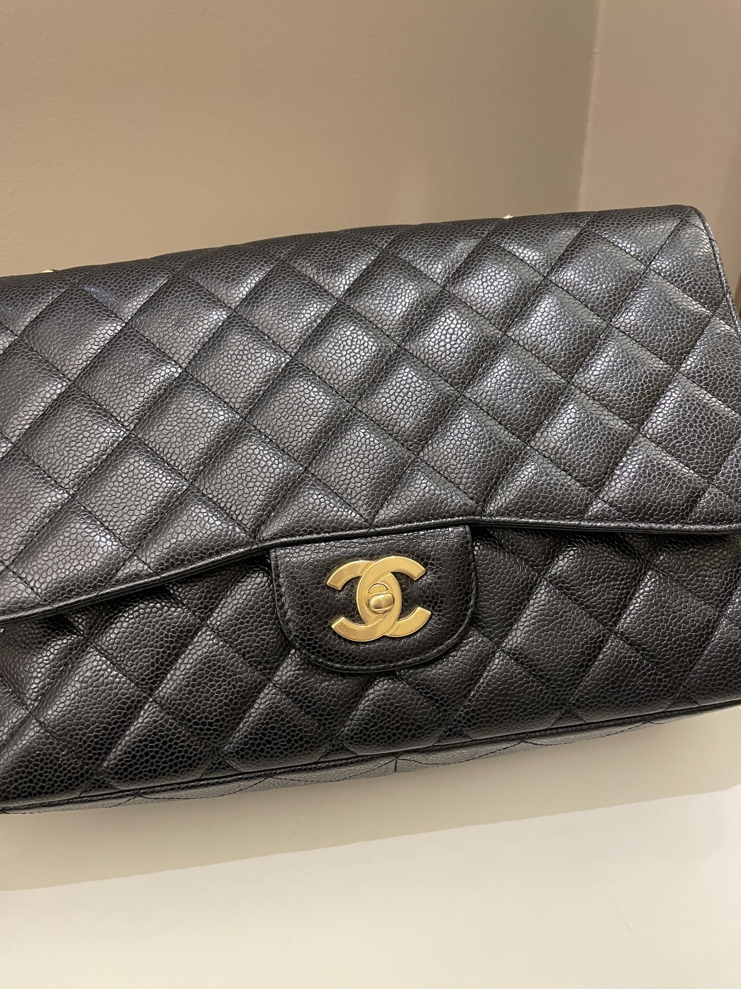 Luxury Chanel Classic Quilted Jumbo Single Flap Black Caviar