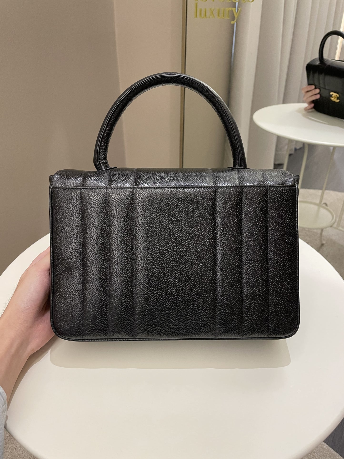 Luxury Chanel Vertical Quilted Top Handle  Black Caviar