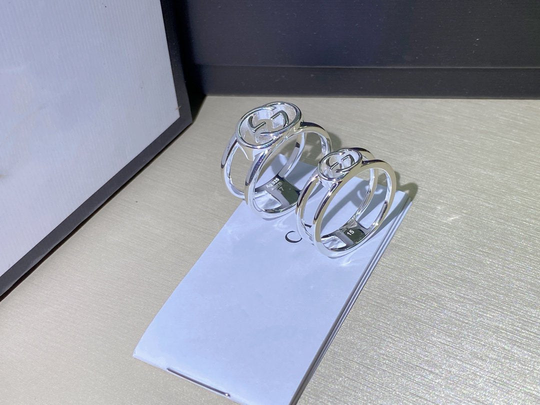 Luxury Gucci GG RING MIT BREITEM OFFENEM BAND
