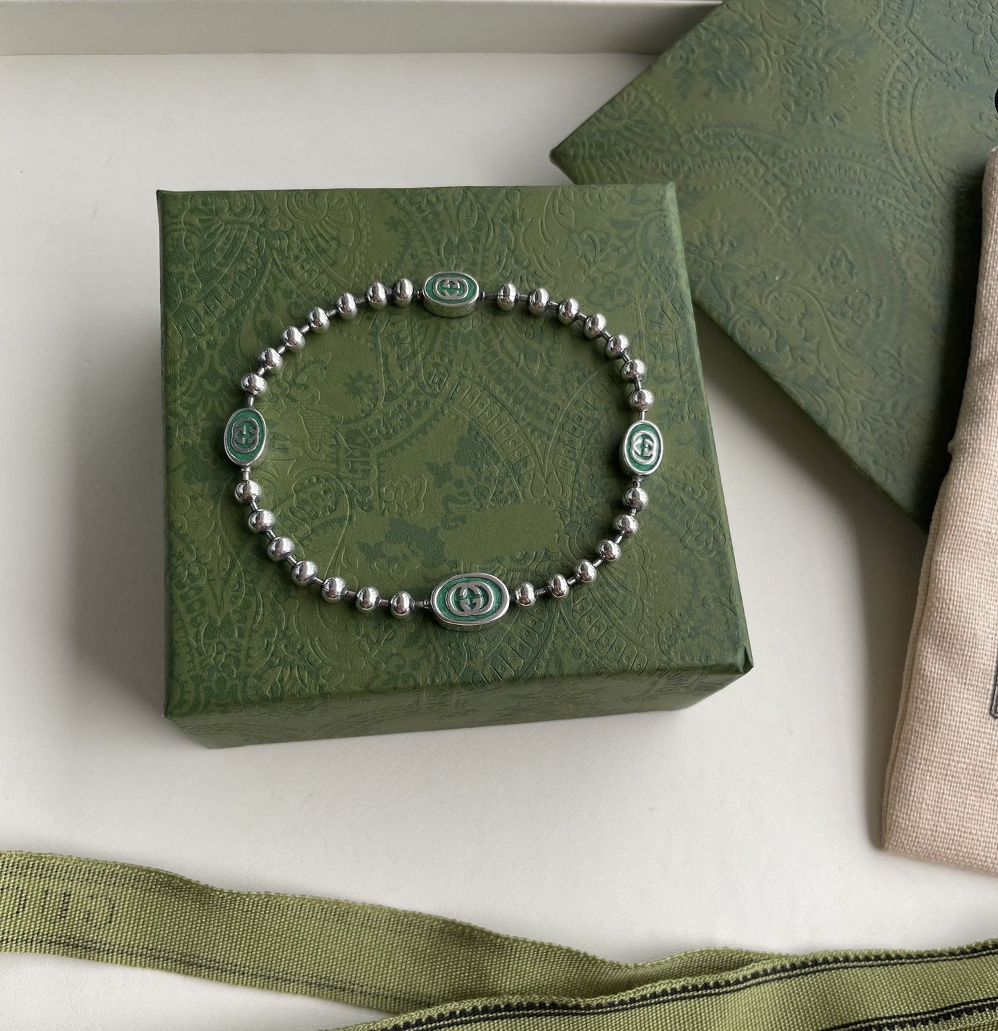 Luxury Gucci INTERLOCKING G BOULE CHAIN BRACELET SILVER