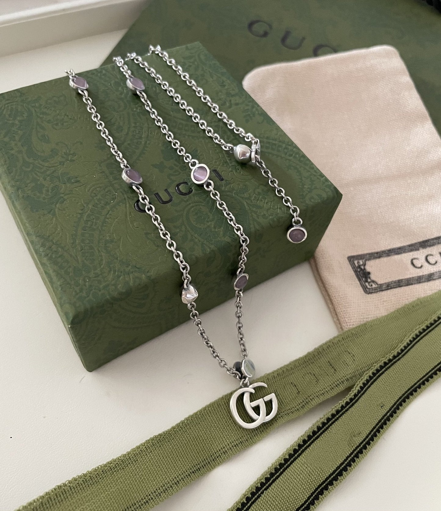 Luxury Gucci GG DOUBLE G MOTHER-OF-PEARL NECKLACE