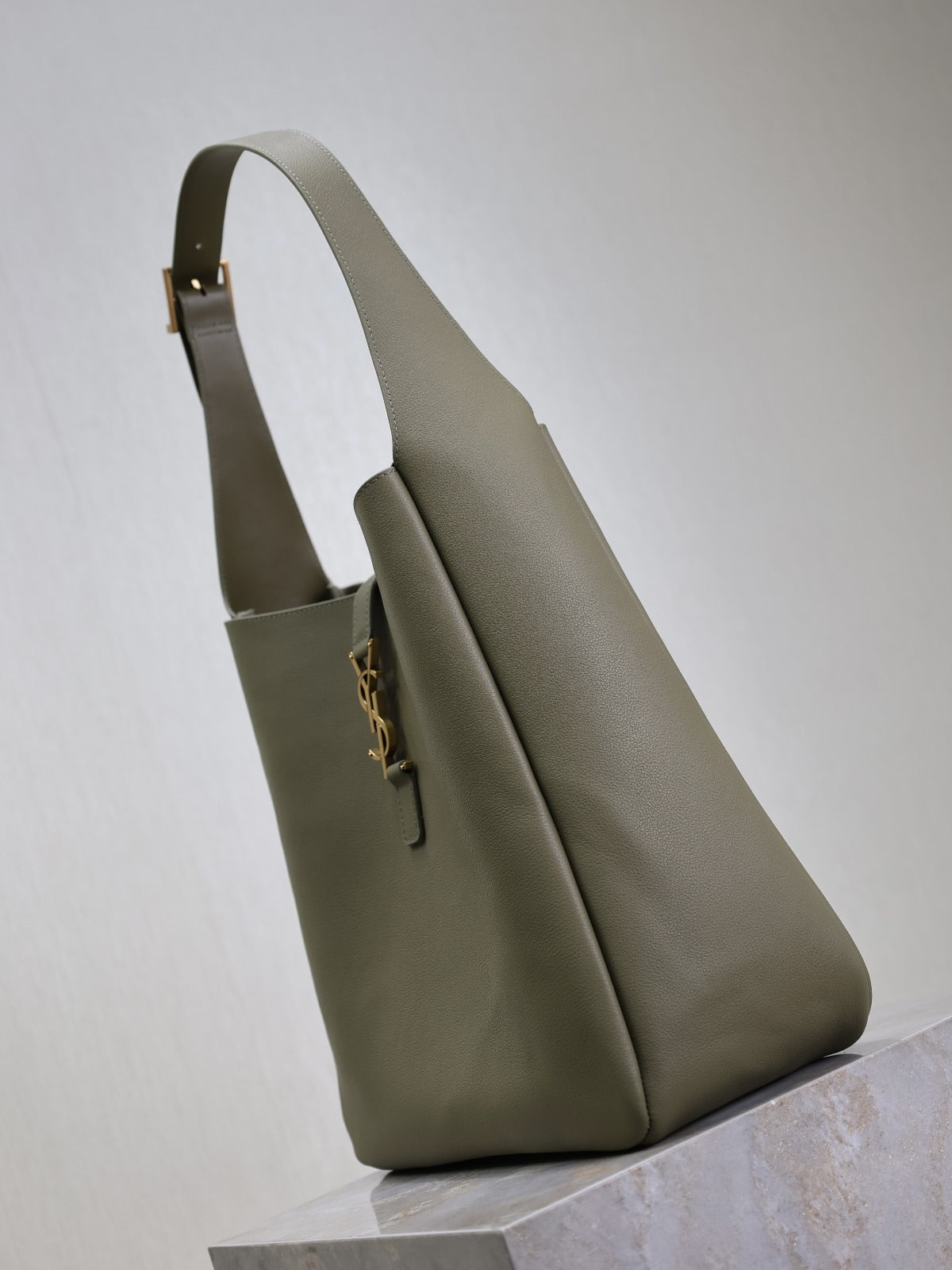 Luxury Saint Laurent Le 5a7 Large 30cm Moss Green Calfskin