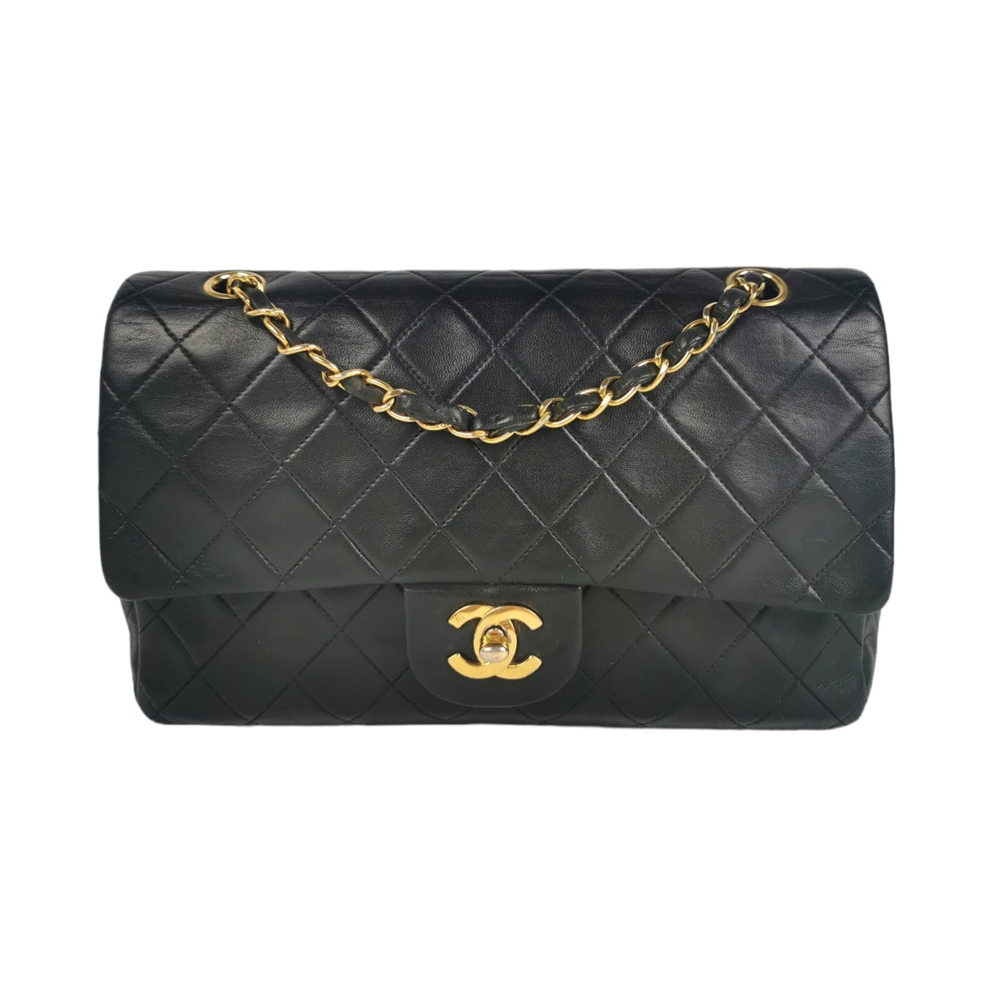 Luxury Chanel Classic Double Flap Medium Black Lambskin Gold
