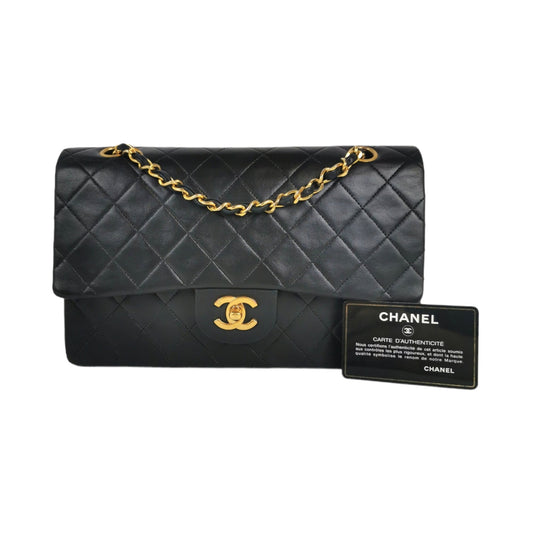 Luxury Chanel Classic Double Flap Medium Black Lambskin Gold