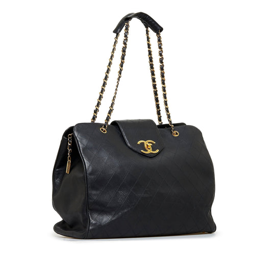 Luxury Chanel Supermodel Weekender XL Black Lambskin Gold