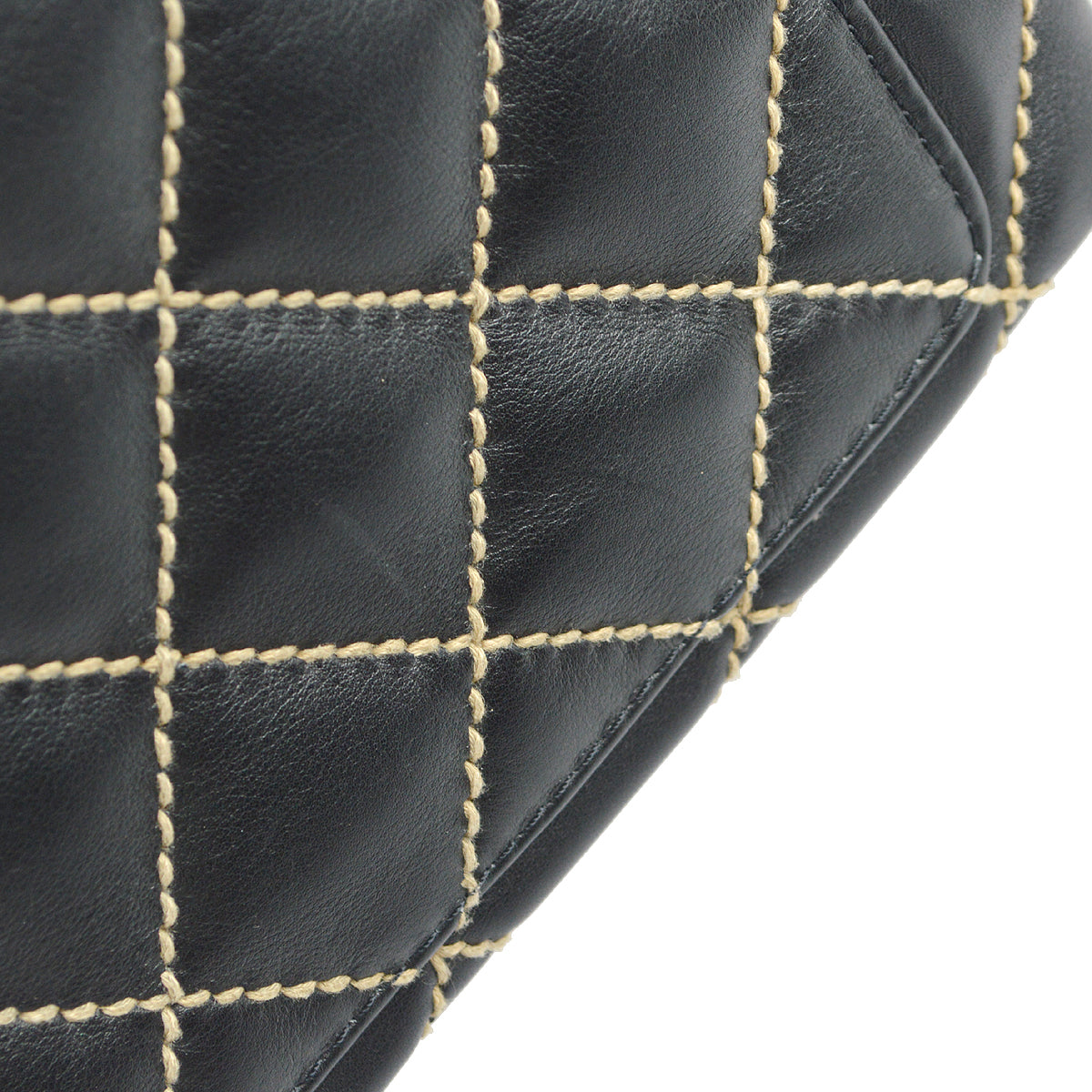Luxury Chanel 2000-2001 Wild Stitch Chain Handbag Black Calfskin