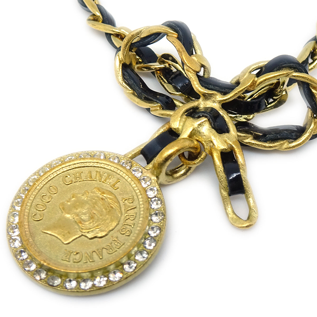 Luxury Chanel 1995 Bow Medallion Choker
