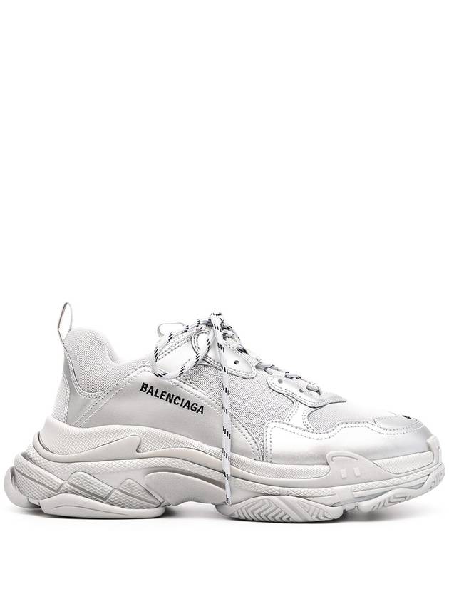 Luxury Balenciaga Triple S Low Top Sneakers Silver Metallic