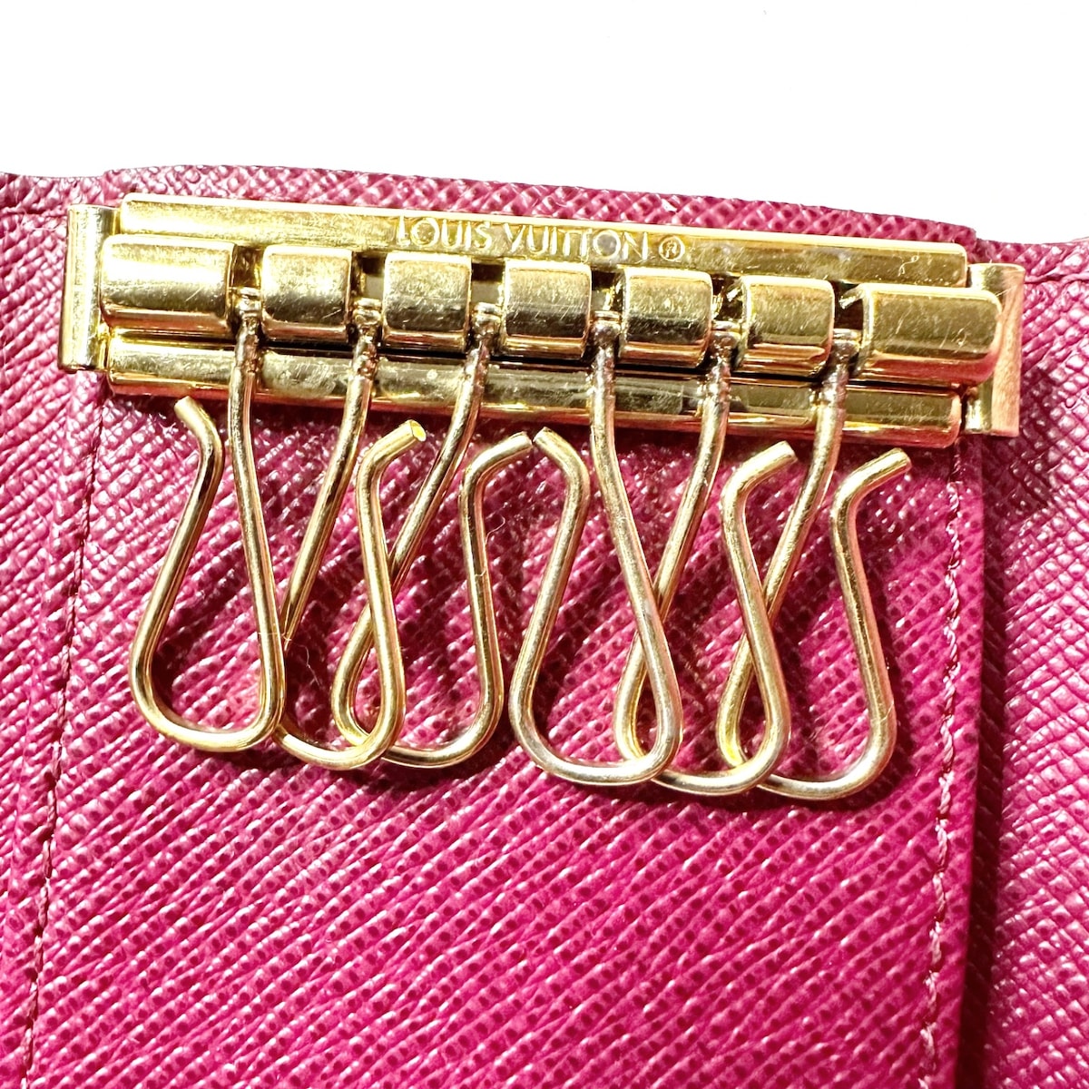 Louis Vuitton 6 Key Holder  Canvas Wallet  ()