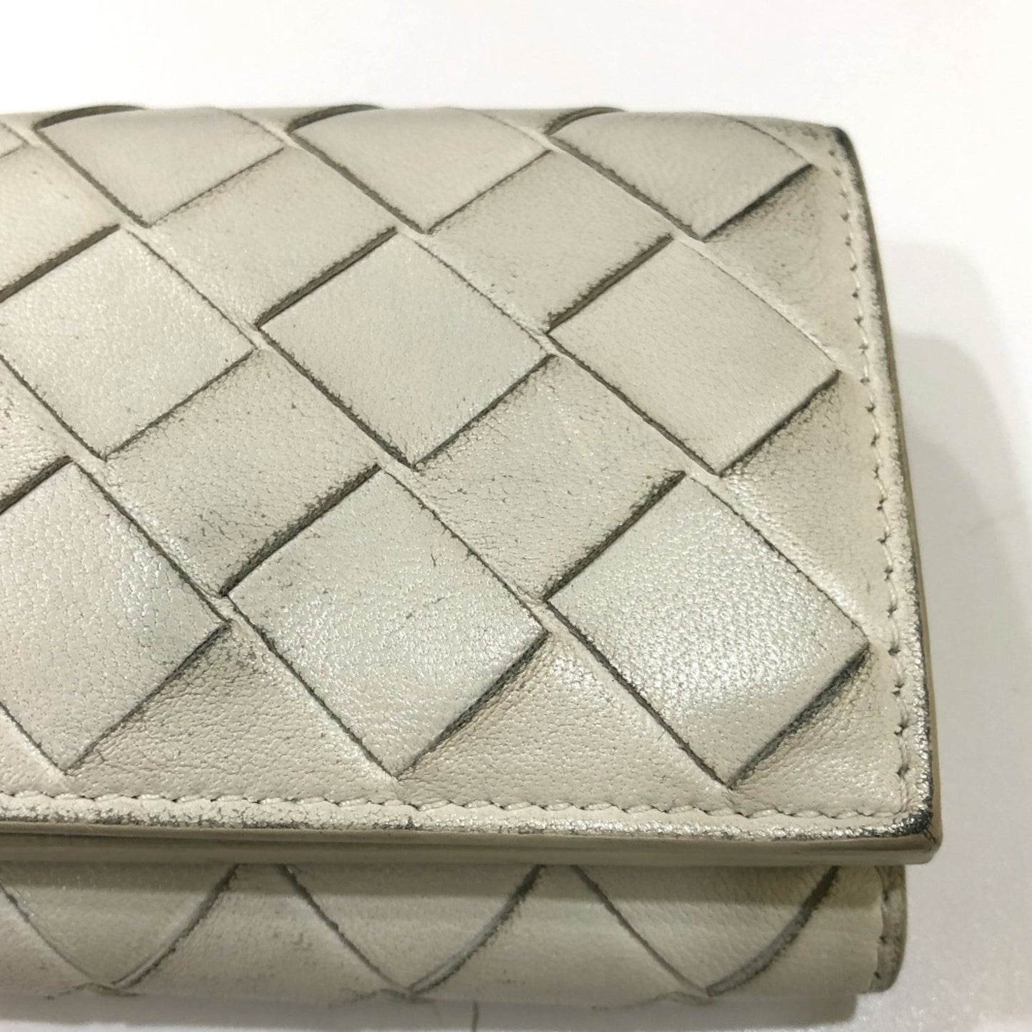 Luxury Bottega Veneta  Leather Wallet (Tri-Fold) ()